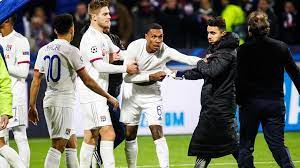 Colère en inde après une photo de rihanna pour sa marque de lingerie. Ol Les Origines Du Conflit Entre Marcelo Et Certains Supporters Lyonnais