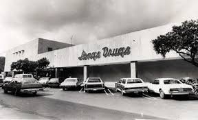 The Old Good Longs In The Former Kress Store New Longs Is Nearby But In An Entirely New Structure Kailua Oahu Oahu Hawaii