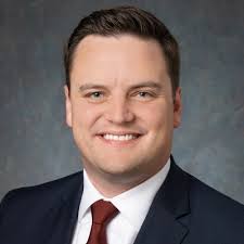 I am excited to share that I accepted an opportunity as Legal Counsel at  UMB Bank!