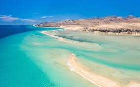 Find more info on fuerteventura island including weather reports, accommodation search, car hire, flight search, history, excursions. Surfen Auf Fuerteventura Guide Fur Beginner Uberblick 2021