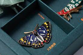 三虫印刷社 昆蟲徽章printing on the tiny on behance creative packaging design prints graphic design print