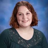 Betsy Cavanaugh's Instagram, Twitter & Facebook