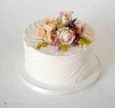 Simply Sweet Fresh Flower Cake Simple Wedding Cake Wedding Cakes Vintage