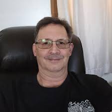 Does Vegas have any full size snooker table..?