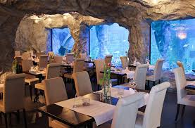 Essen Im Unterwasser Restaurant Unterwasser Restaurant Idee Unterwasser
