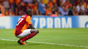 Galatasaray kulübü, teknik direktör roberto mancini ile sözleşmesini karşılıklı feshettiğini borsaya bildirdi. Galatasaray S Mess Compounded By Roberto Mancini Appointment Tactical Dilemmas Sbnation Com