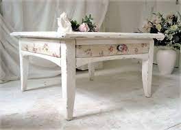 Shabby couchtisch/bank aus einer alten baustellenplanke. Couchtische Couchtisch Shabby Chic Ein Designerstuck Von Piasonela Bei Couchtisch Shabby Chic Couchtisch Shabby Couchtisch
