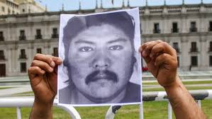 Un joven mapuche de 24 años, identificado como camilo catrillanca, murió miércoles en el sur de chile al ser alcanzado por disparos policiales durante un allanamiento a la comunidad donde vivía, en la sureña región de la araucanía, informaron dirigentes del lugar. Condenan A Un Expolicia Por Asesinar Al Mapuche Camilo Catrillanca En 2018 Telam Agencia Nacional De Noticias