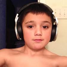 Seth Ramirez (@AlyssaAlizae)