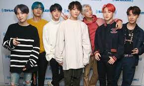 فرقة bts تفتتح مجتمع ا للمعجبين على تطبيق weverse bts boys bts singles bts jungkook