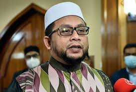 Kita lihat jepang, walaupun belum melegalisasikan pernikahan sejenis, tetapi jepang membebaskan lgbt di negaranya. Hukuman Lebih Berat Terhadap Lgbt Sedang Dipinda Ahmad Marzuk Astro Awani