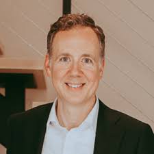 Oak Cliff Agents, 131 Compass Real Estate Agents