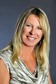 Mary Desimone's Instagram, Twitter & Facebook