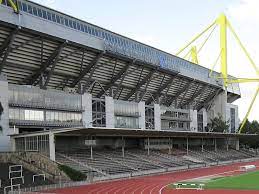 Uwe pless nimmt anmeldungen für sonderplätze entgegen und beantwortet gerne ihre fragen rund um ihren besuch im stadion rote erde. Stadion Rote Erde In Dortmund Deutschland Sygic Travel