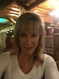 Nancy Bensinger's Instagram, Twitter & Facebook