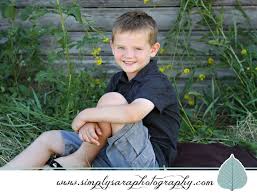 aidyn easton 6 years old billings child photographer children photography outdoors boy photos children photography