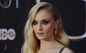 See more ideas about sophie turner, sophia turner, sophie. Game Of Thrones Star Sophie Turner Social Media Hass Wurde Zur Psychischen Belastung