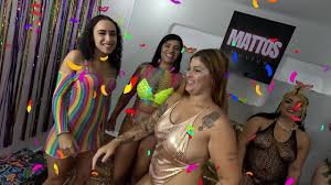 Carnaval Mattos Movies - a suruba rolou solta anal no pelo e gozadas  dentros - XNXX.COM