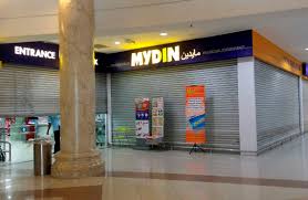 I can described this hotel located in the heart of seremban 2, once you step out from the hotel's stair, every directions can takes you to so many restaurants. Mydin Hypermarket At Terminal 2 Era Square Seremban Loses Rm250 000 Who Would Know Of Such A Huge Sum There Weehingthong