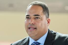 Carmelo Ríos confirma que le dieron varios “jalones de oreja” por  expresiones sobre Justicia y Seguridad Pública