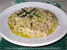 Ora aggiungere all'orzo un po' di brodo vegetale; Minestra Di Orzo Con Erbette E Patate Ricetta Vegana Ricette Ricette Orzo Patate