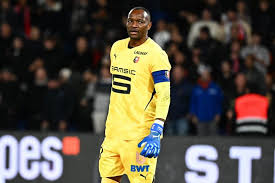 Steve Mandanda Dit Adieu! Fin d'une Époque Pour le Gardien Légendaire! - Imagen principal del artículo