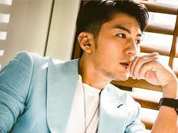 Benjamin Yuen's Instagram, Twitter & Facebook