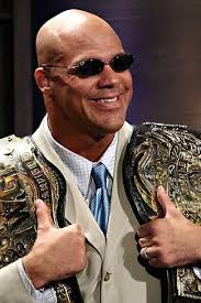 How does a non-doctor mech get energy replenished?