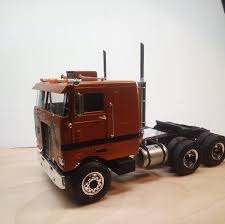 Find great deals on r/c cars, trucks, airplanes, boats, drones, and more! Amt Peterbilt 352 Pacemaker Cabover Plastic Model Truck Kit 1 25 Scale 1090 12