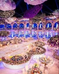 When You Want To Make A Statement Extravagant Wedding Luxury Wedding Venues Wedding Decorations