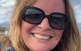 Øverste administrative leder i kommunen søkes: Elin ønsker og bli ny  kommunedirektør