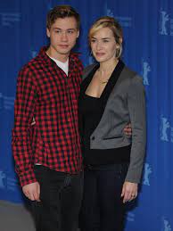 Kate winslet wird um den 3. Kate Winslet Und David Kross Auf Der Pressekonferenz Zu Der Vorleser Tikonline De
