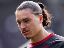 Rotherham United loan Rob Milsom to Bury