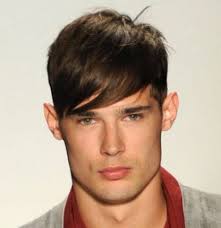 7 capelli corti uomo ricci. Tagli Corti Per Uomini Giovani E Sportivi Capelli Grafiksmania