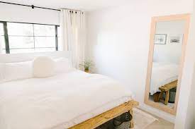 Feng shui bedroom rules for love first, no mirrors or tech in the room! How To Place Your Bed For Good Feng Shui