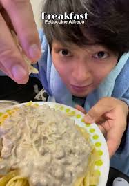 Lazy Dog Fettuccine Alfredo