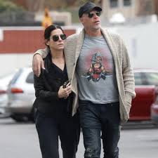 Beef fillet is held in the highest esteem by many, considered the king of cuts of the king of meats. Sandra Bullock S Boyfriend Bryan Randall Wearing Gold Band Popsugar Celebrity