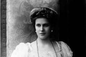 He (live) with his mother and father in a perfectly ordinary house in an ordinary street which (be) opposite the park. The Crown Was Prince Philip S Mother Princess Alice Treated By Sigmund Freud After A Mental Breakdown The Washington Post