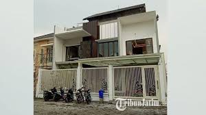 Rumah mampu milik johor taman daya ini berharga rm 150,000 berkeluasan 1080 kaki persegi pic.twitter.com/8olju7iuds. Https Netral News En Hmd Global To Launch New Smartphone Nokia X20 Html 2021 04 09t01 40 54z Https Gdb Voanews Com 996ebc3d 2ea3 459c A6fc 93ea4d4edc96 Jpg Https Netral News En Former Nfl Star Gunned Down Five People Before