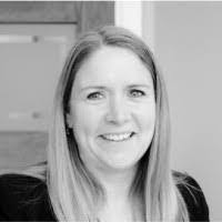 Tina Wiggins's Instagram, Twitter & Facebook