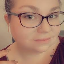 Apryl Lamphere's Instagram, Facebook & TikTok