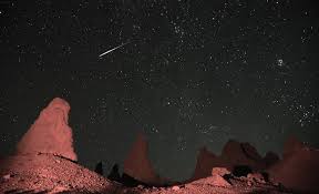 Meteor showers happen when earth passes through a collection of debris left behind by a comet. M8lv50bcc62qvm