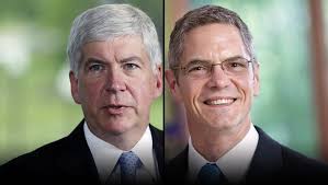 Snyder stretches lead over Schauer to 8 points