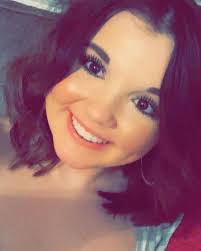 Ashley Colette's Instagram, Twitter & Facebook