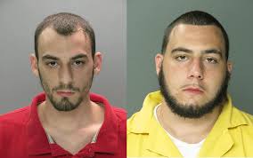 Citizen Helps Cops Catch 1 of 2 Wanted Men