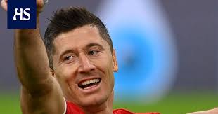 211 robert lewandowski wife premium high res photos. Football Gerd Muller S Wife Says Der Bomber Wouldn T Want Robert Lewandowski To Break A Perpetual Goal Record 40 Goals Is Enough Pledge Times