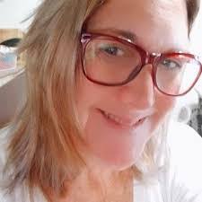 Amy Bordeaux's Instagram, Twitter & Facebook