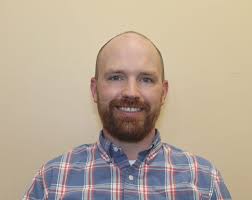 Stephen Kinser's Instagram, Twitter & Facebook