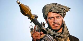 Uzun zamandır sıcak gelişmelerin yaşandığı afganistan'da birçok vilayeti ele geçiren taliban, başkent kabil'e girdi. Taliban In Yeni Lideri Cihadimiz Surecek