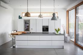 Moderne küchen liegen bei designbewussten menschen voll im trend. Modern Kuche Modern Kuche Frankfurt Am Main